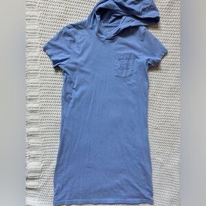 Cute Vineyard Vines Blue Hooded T-Shirt Dress